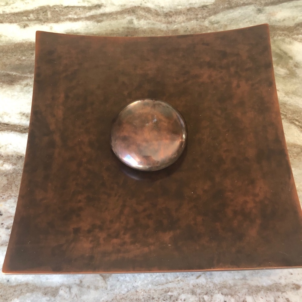 Nambe Sean O’Hare napkin holder
